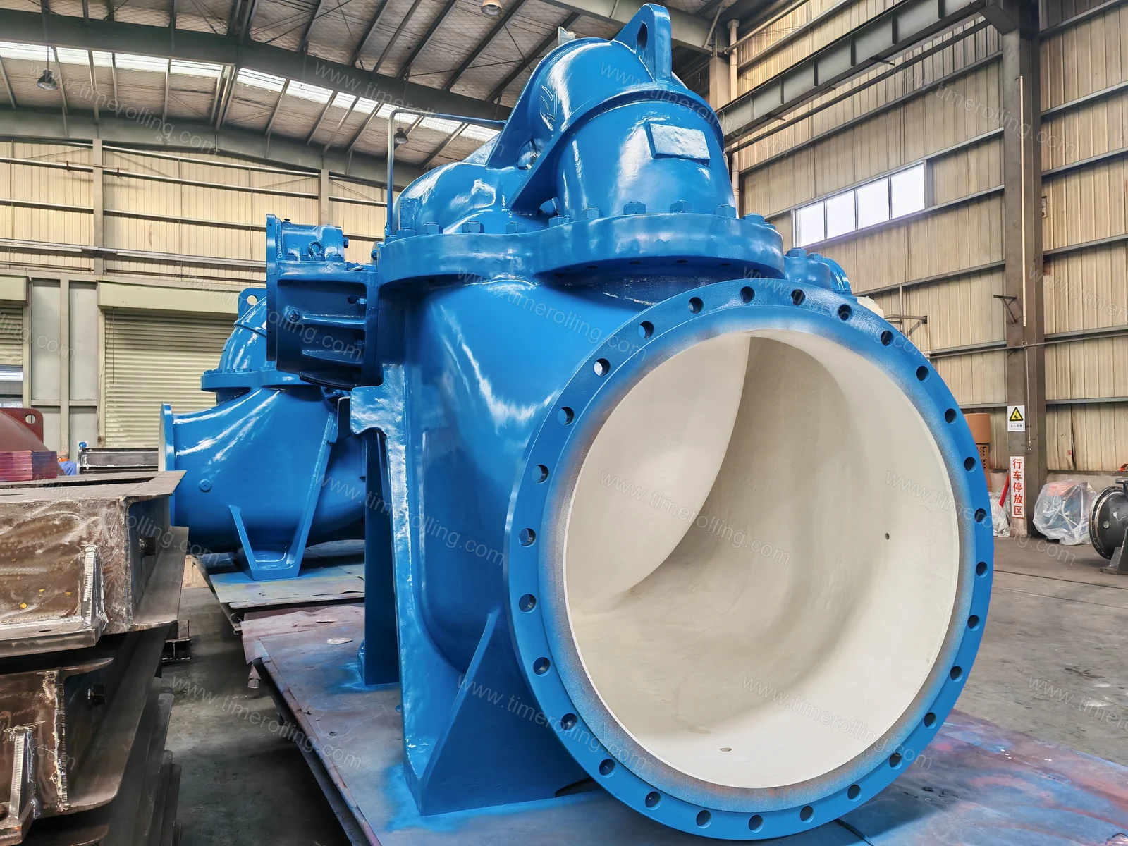 API 610 BB1 Pumps — product photograph 01